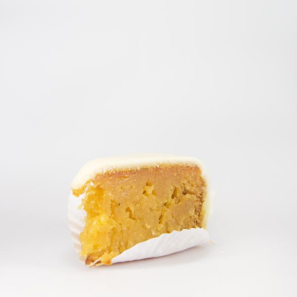 BOLO DE AMÊNDOA E GILA