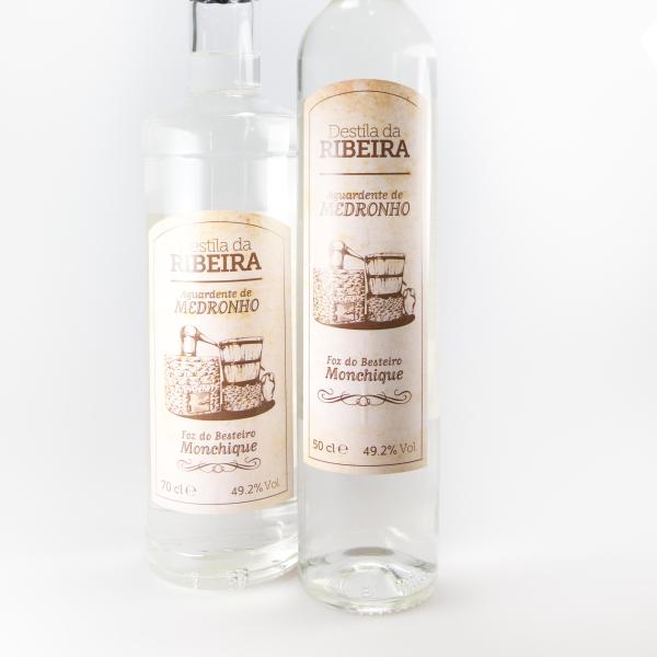 AGUARDENTE DE MEDRONHO