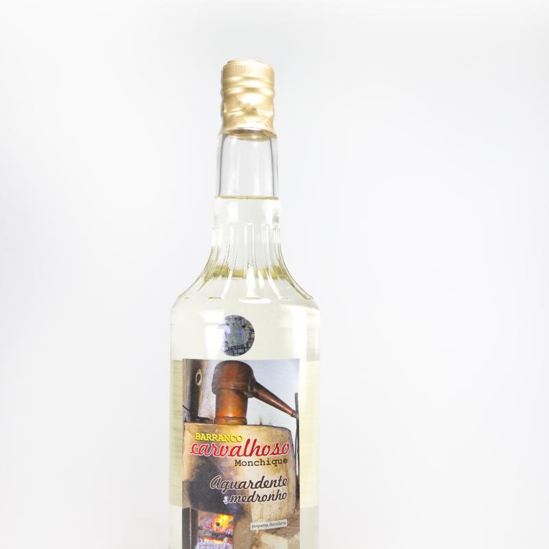 AGUARDENTE DE MEDRONHO