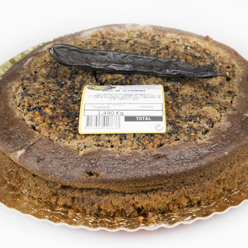 BOLO DE ALFARROBA, AMÊNDOA E MEL